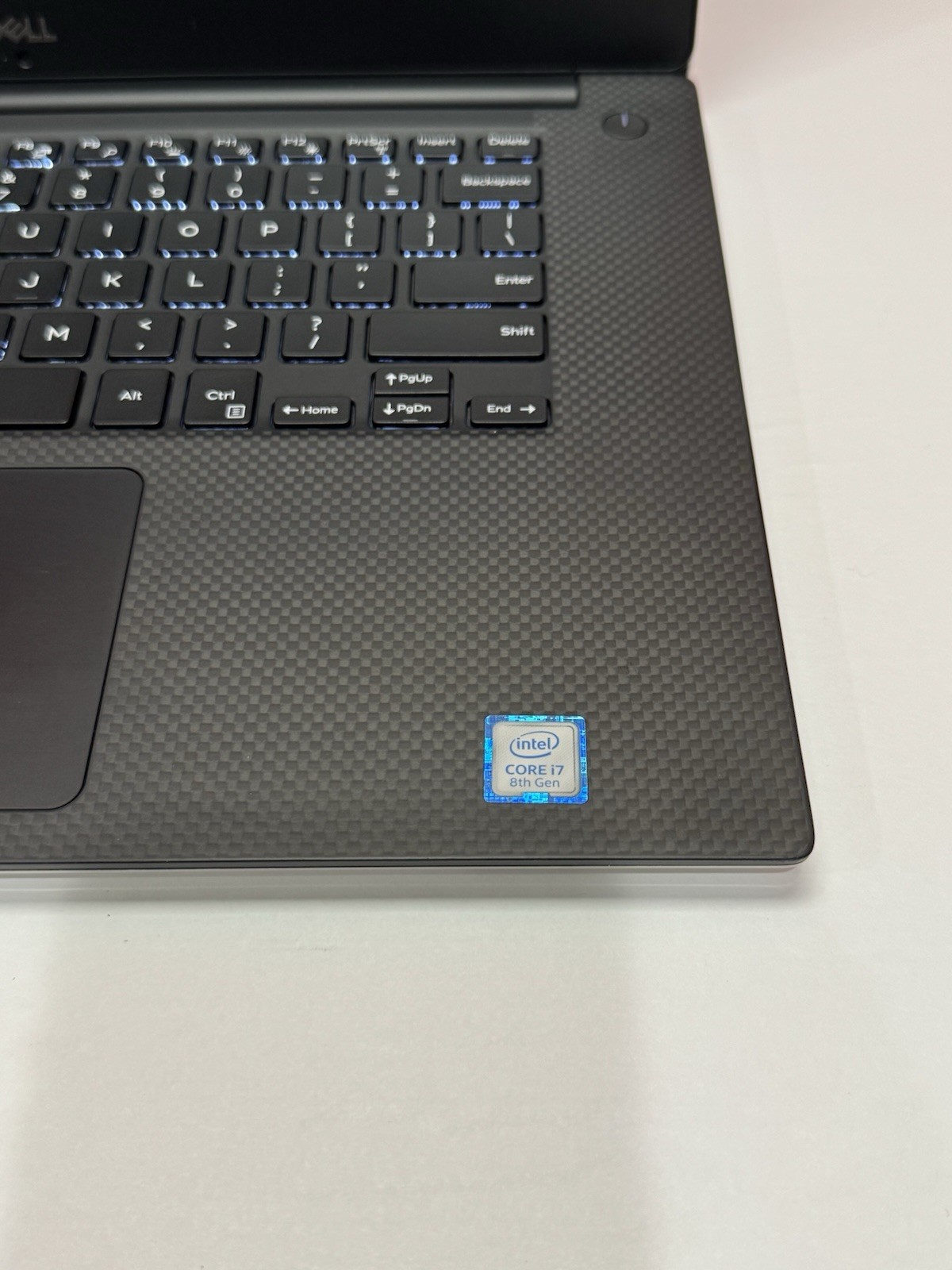 Dell Precision 5530 15.6″ FHD i7-8850H 2.6Ghz 16GB RAM 1TB GB SSD P1000 Silver