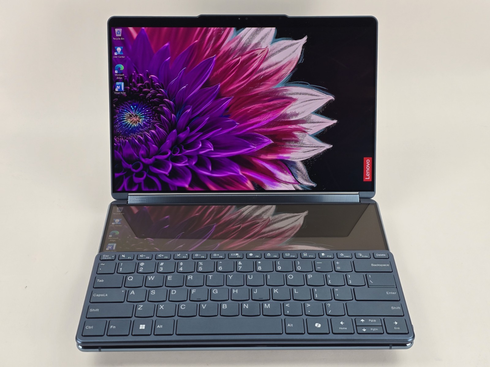 Lenovo Yoga Book 9i Dual 13.3″ 2.8K OLED Ultra 7 155U 16GB 1TB – Used