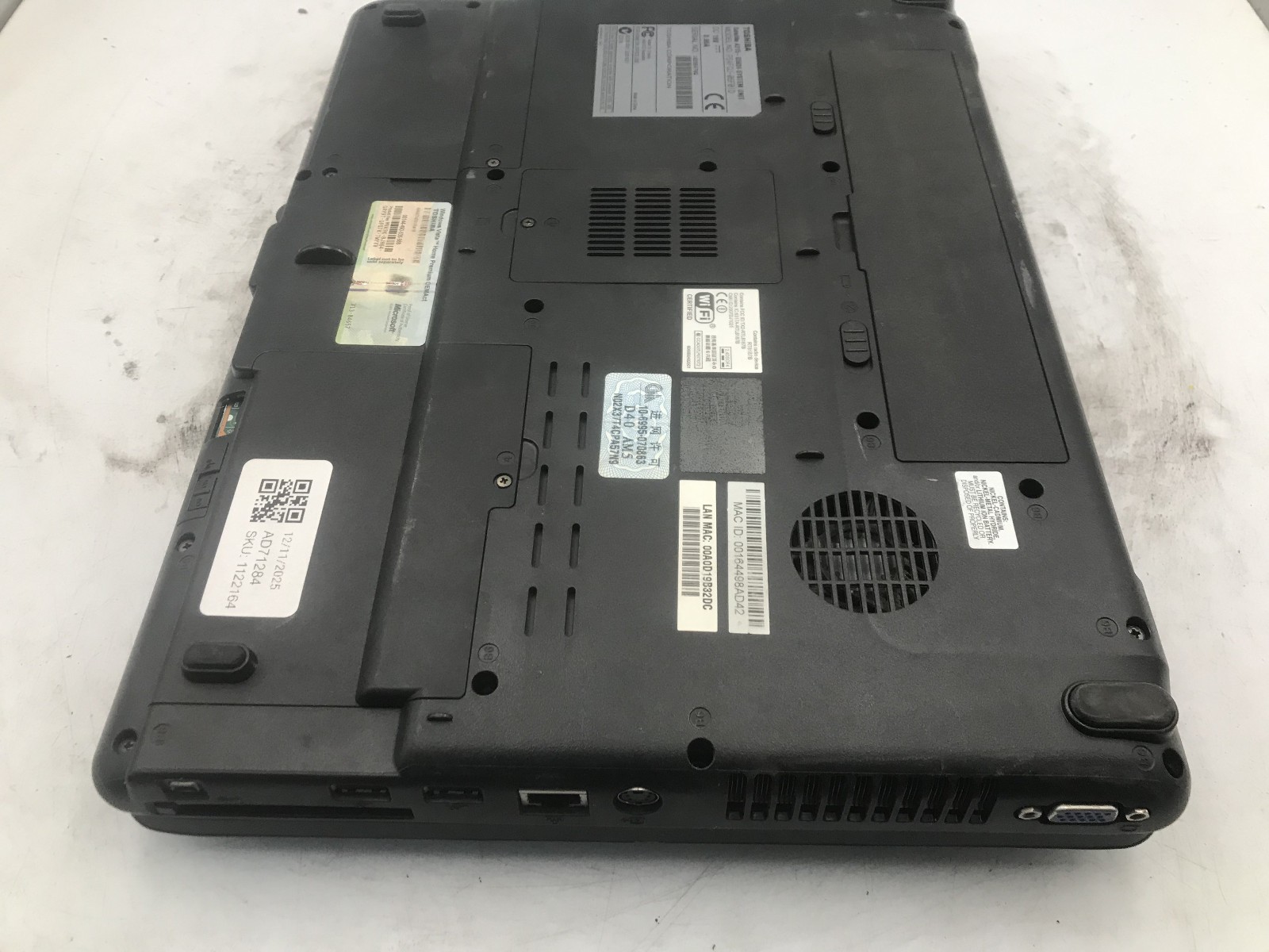 TOSHIBA SATELLITE A215 S5824 -BOOTS TO BIOS- AMD ATHLON 64 X2 – 2GB RAM -READ-BB