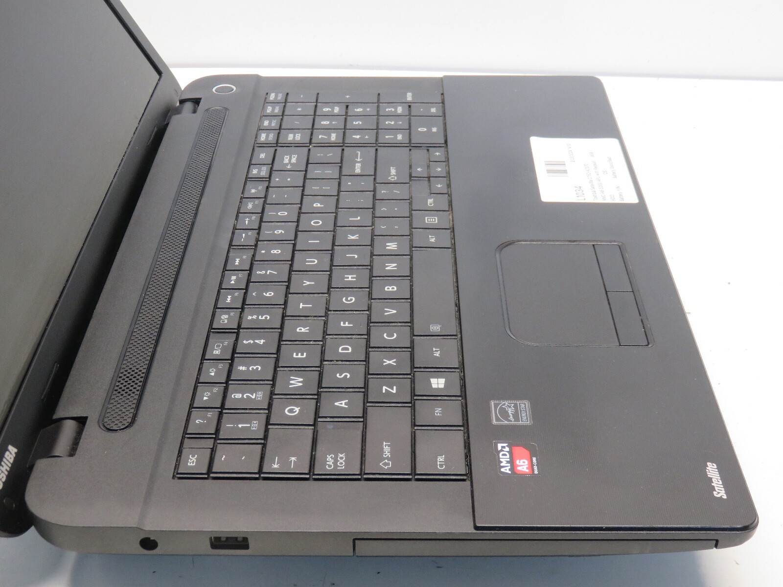 Toshiba Satellite C75D-A7370 AMD A6-5200 APU 2.00GHz 8GB NO HDD No Batt