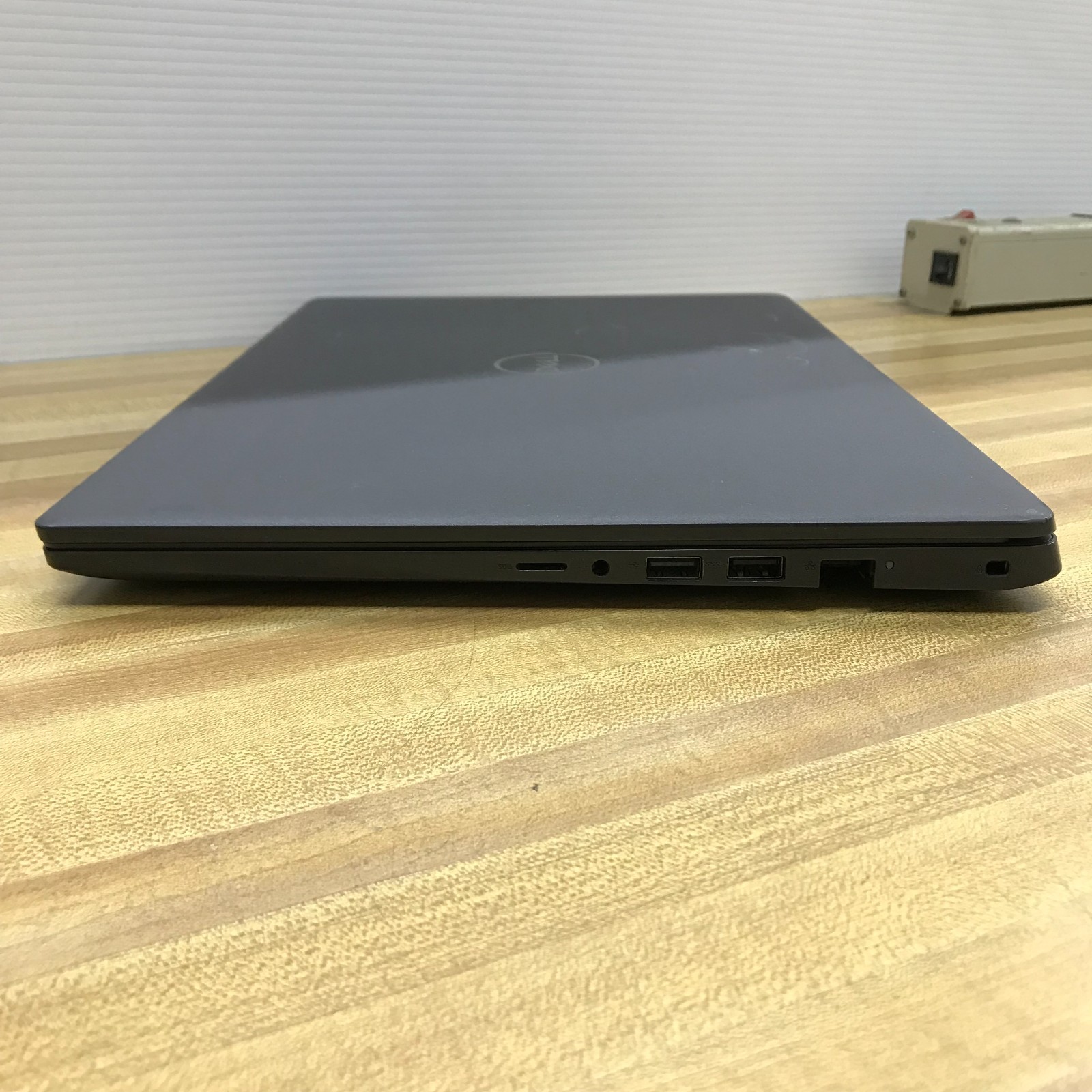 Dell Latitude 3510 Laptop i5-10210U 1.60GHz 8GB RAM 256GB SSD (Windows 11 Pro)