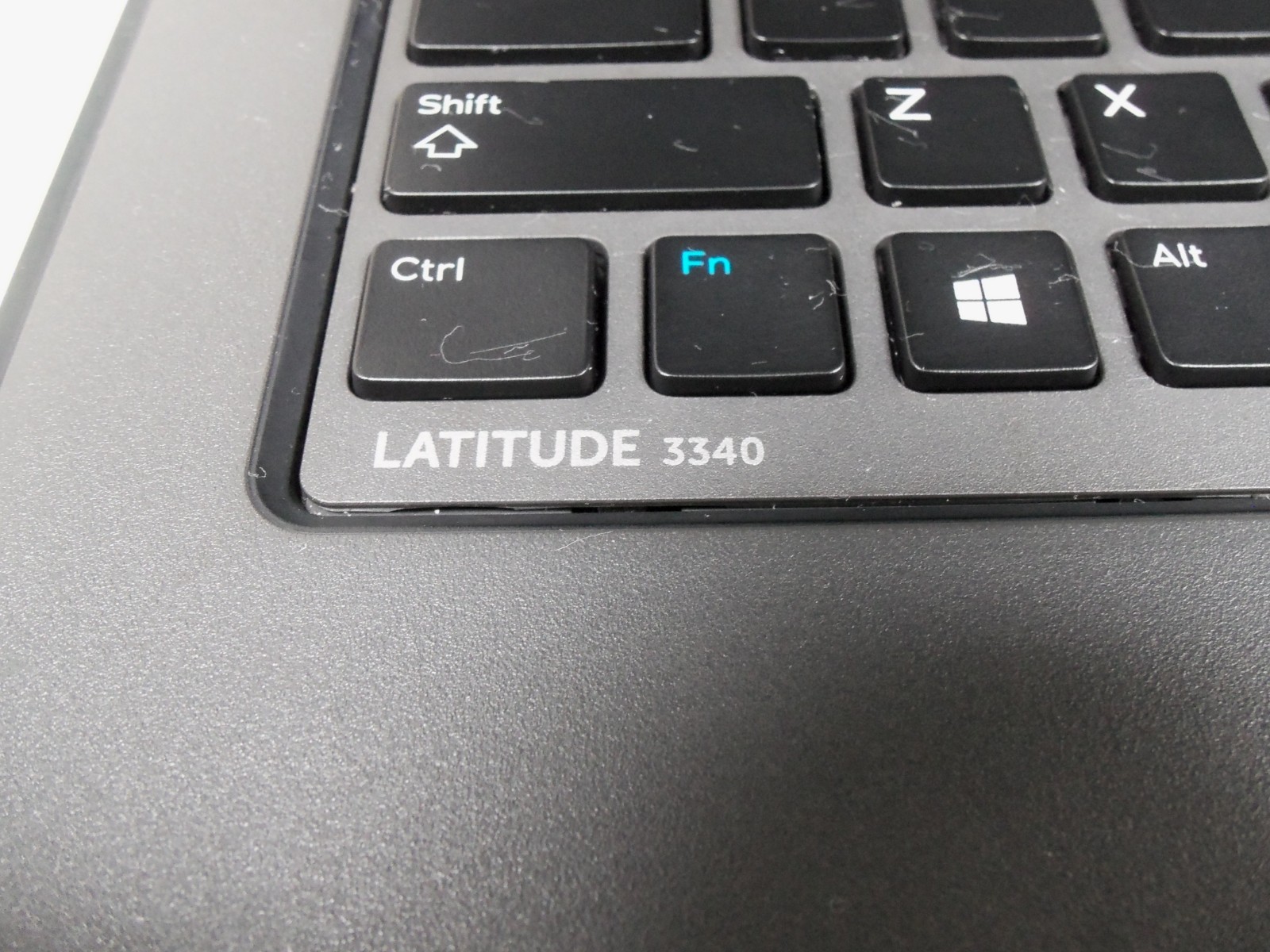 Dell Latitude 3340 Laptop Computer Intel Core i3-4005U 1.70GHz 4GB RAM NO HDD