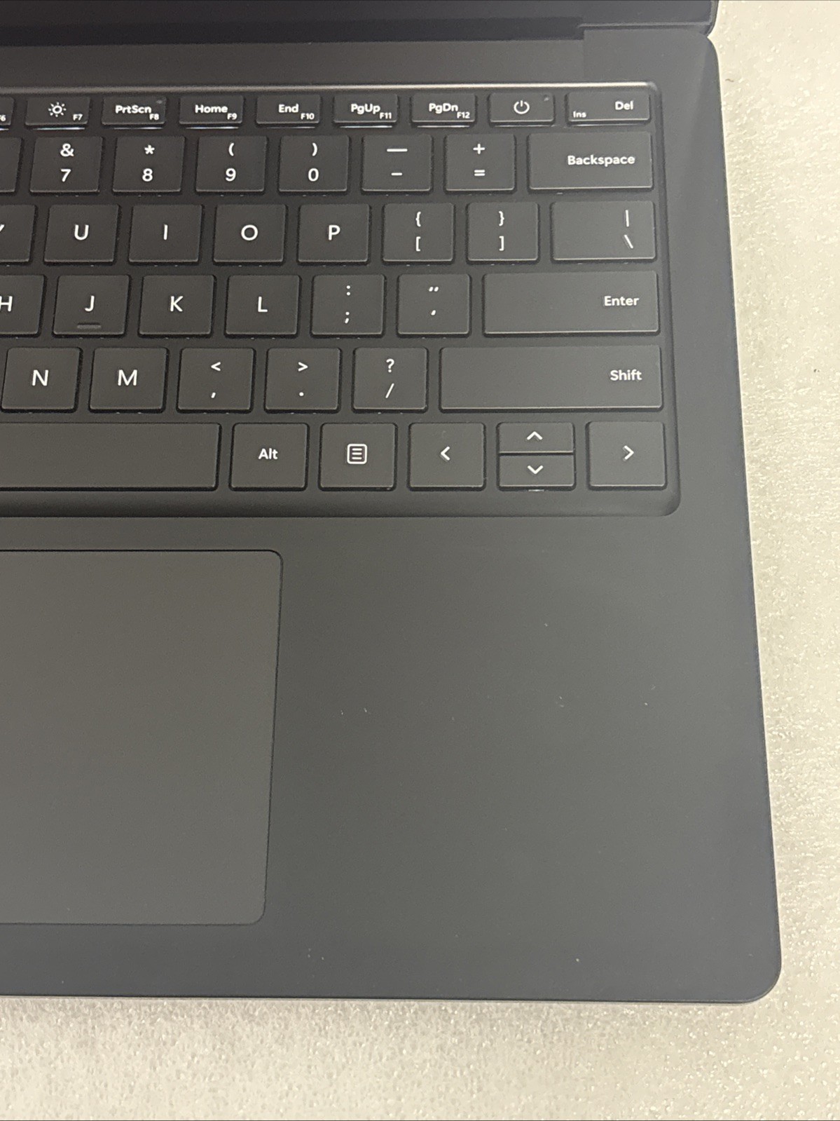Microsoft Surface Laptop 5 13.5″ (Intel i5-12th Gen, 16GB RAM, 256GB) – Black