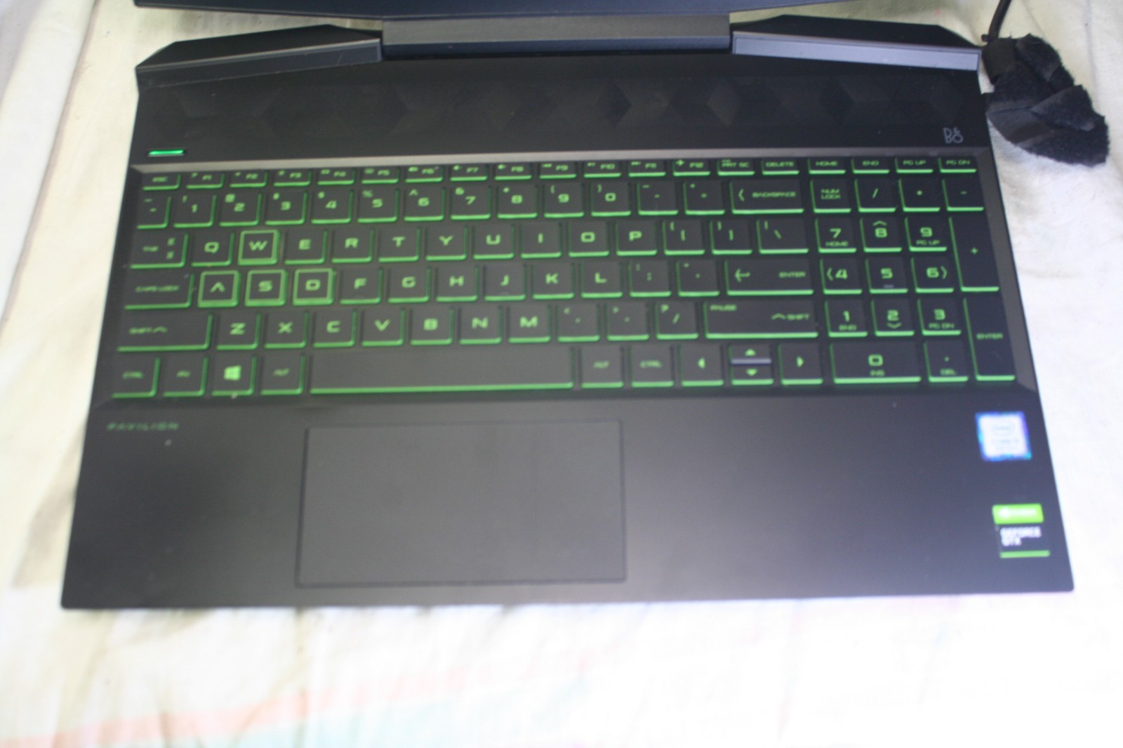 HP Pavilion 15-dk0xxx, Gaming i5-9300H 2.4GHz, 16GB, 1TB SSD, GeForce GTX 1050