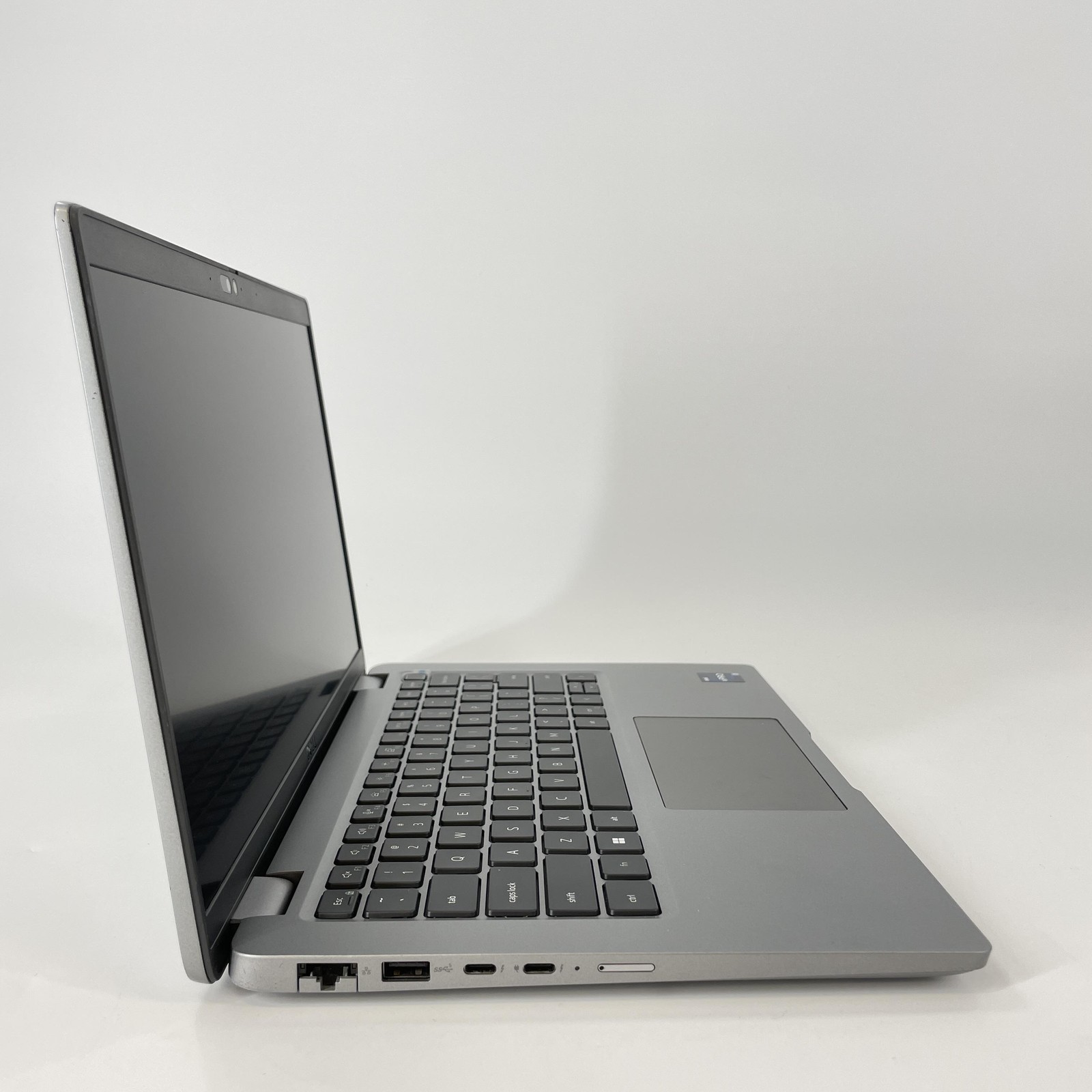 Dell Latitude 5440 14 Gray FHD 1.8 GHz i7-1365U 16GB RAM 512GB SSD Very Good