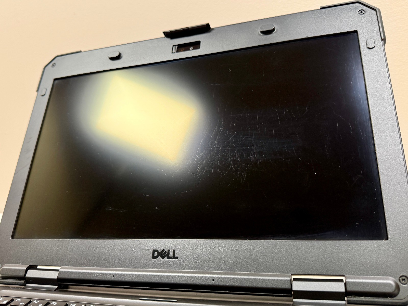 Dell Latitude 5420 Rugged 14″ Touch 1.9GHz Core i7-8650U 32GB RAM NO SSD or OS