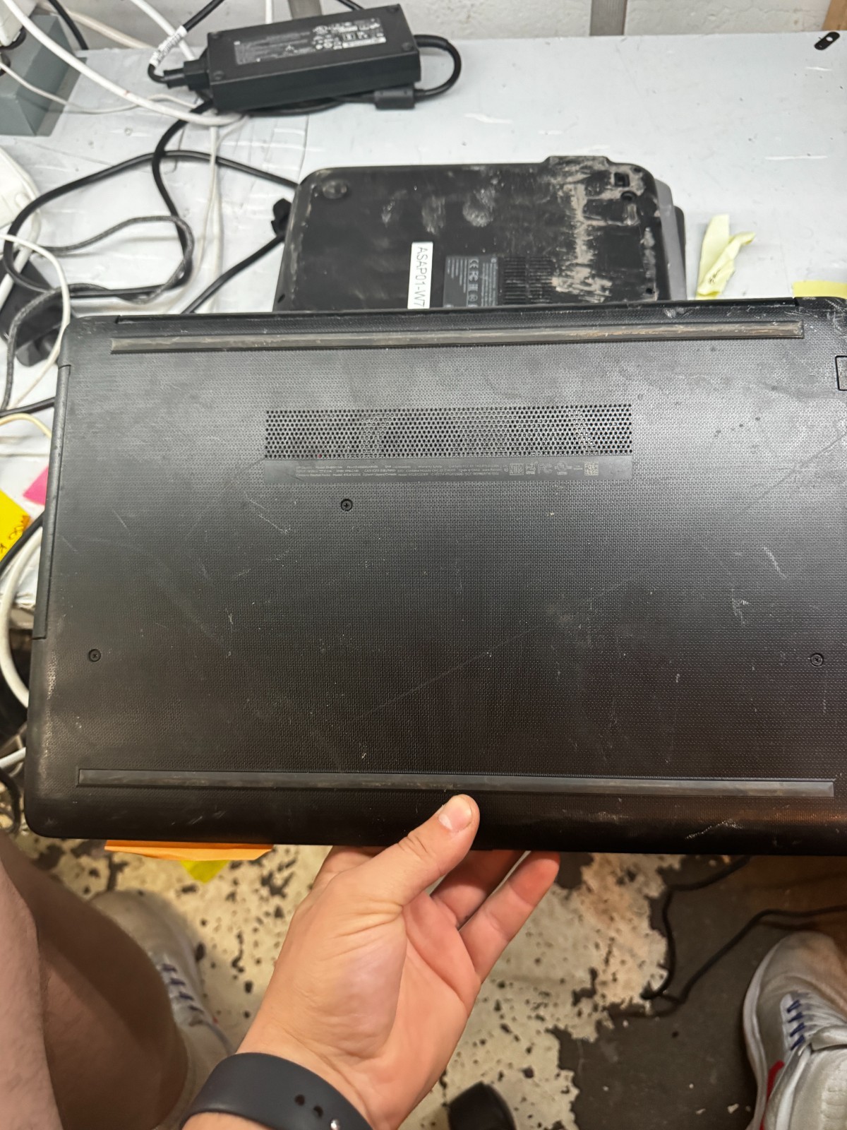 HP 15-db0011dx Laptop for Parts/Repair #5812