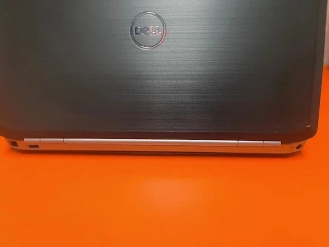 Dell Laptop Linux Mint Cinnamon 8GB Ram,Fast 128GB SSD, New Battery