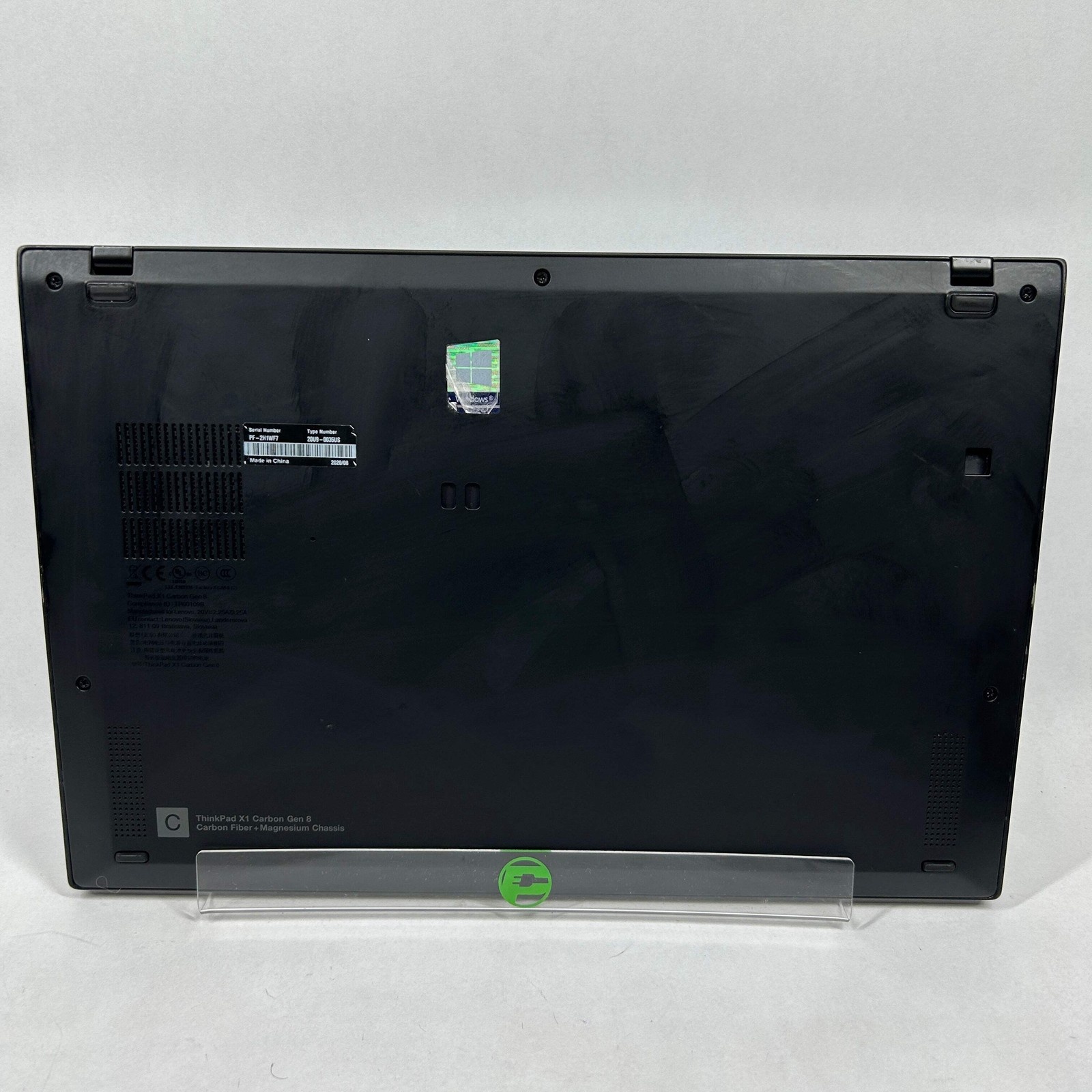 Lenovo ThinkPad X1 Carbon Gen 8 13.3″ i5-10310U 2.2GHz 8GB RAM 256GB SSD