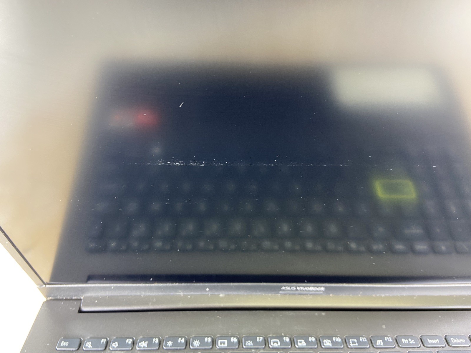ASUS VIVOBOOK M513U AMD RYZEN 7 4700U @ 2.3GHz, 4GB RAM, NO HDD/OS – (FOR PARTS)