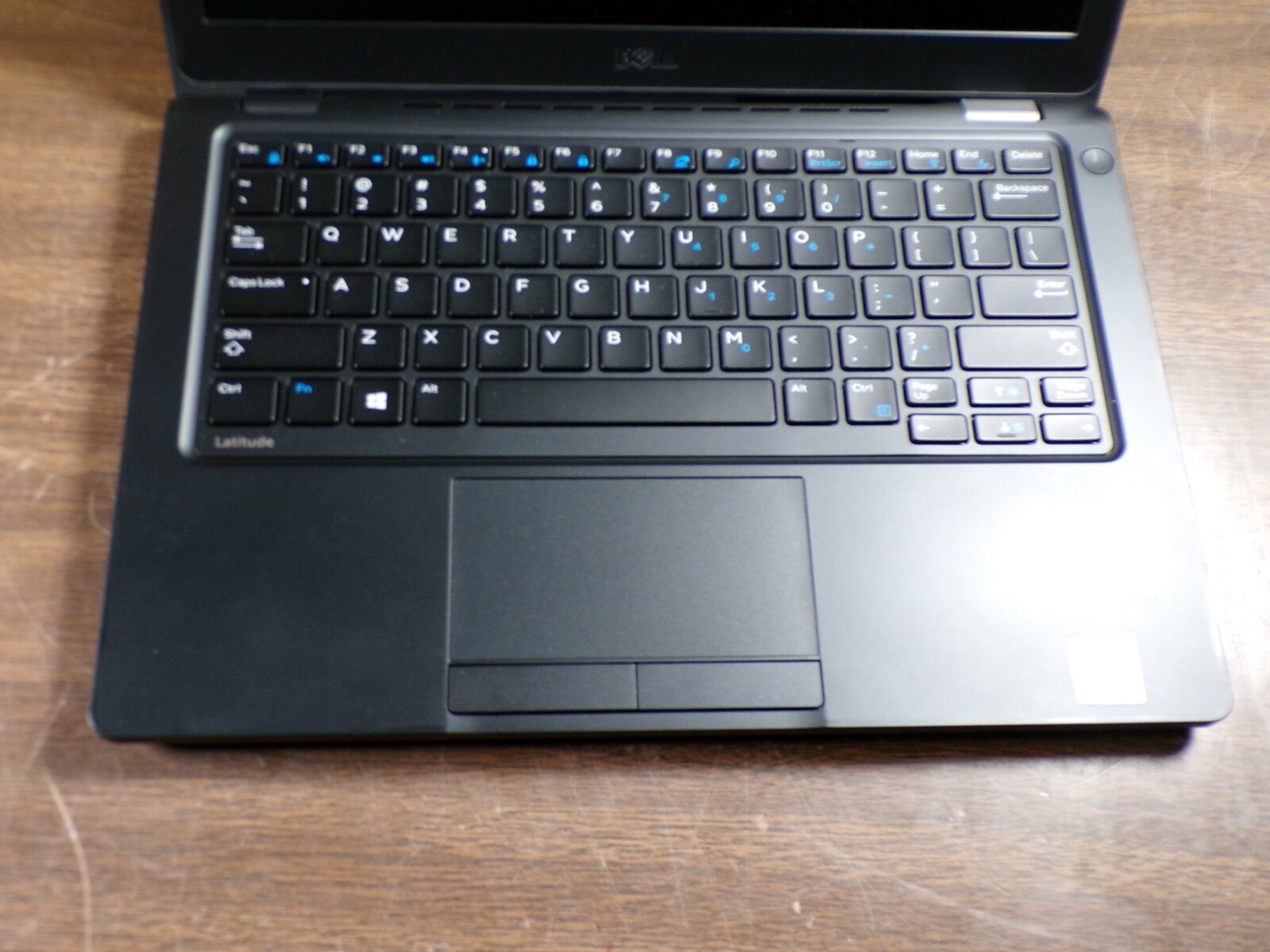 DELL LATITUDE 5280 INTEL CORE i3-7100U 2.40GHZ 4GB RAM **NO HD/ NO CADDIE