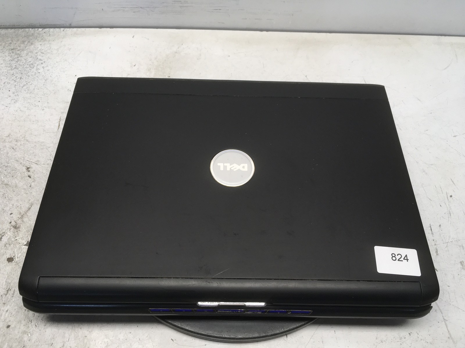 Dell Vostro 1500 Intel Core 2 Duo 06FD 1.4GHz 2 GB NO HDD No Batt