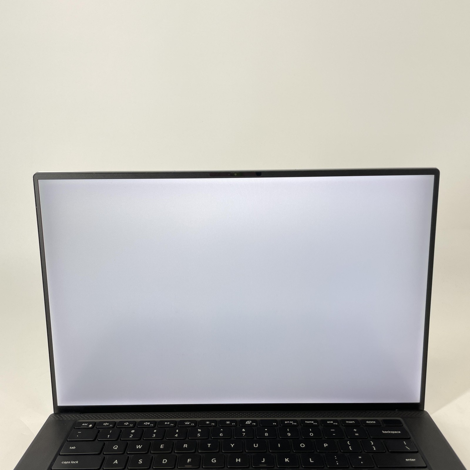 Dell XPS 15 9500 Silver FHD+ i5-10300H 2.50GHz 16GB 512GB SSD Good BAD BATTERY