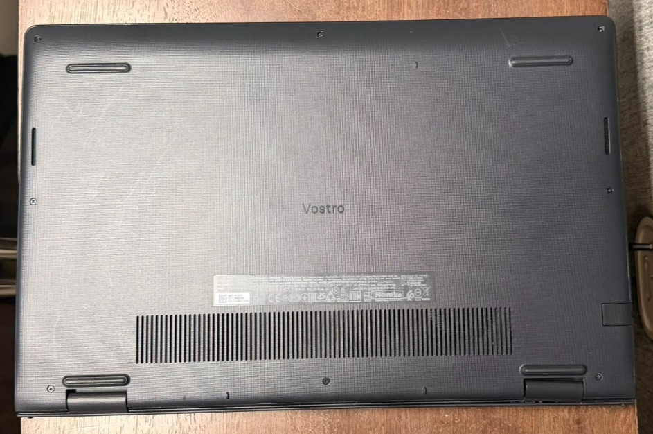 Dell Vostro 15 3530 Laptop i5-1334U 32GB RAM 1TB NVMe Windows 11 Pro w/Charger