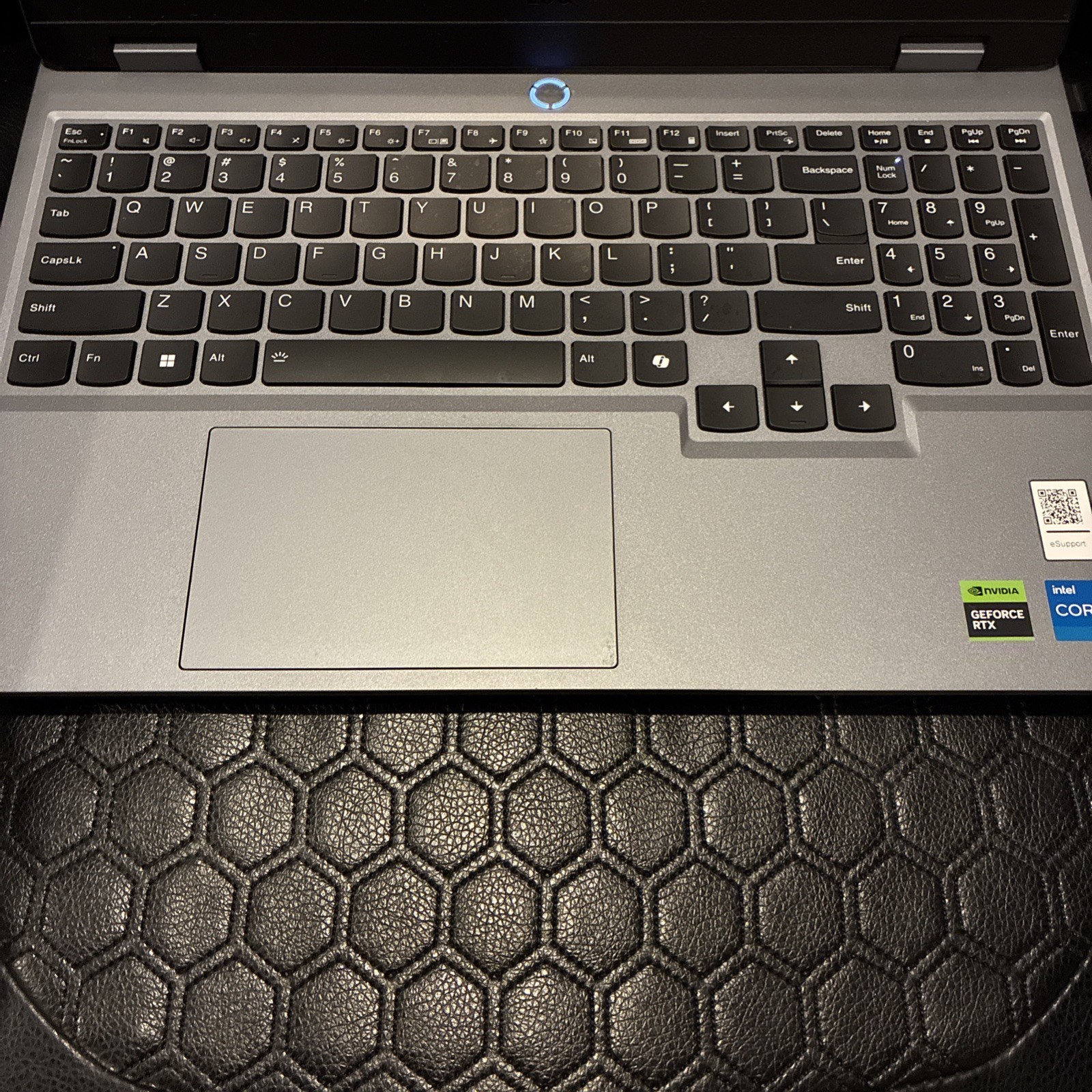 Lenovo LOQ 15IRX9 15.6″, I5-13450HX, RTX 4060, 512GB, 16GB RAM, Luna Gray