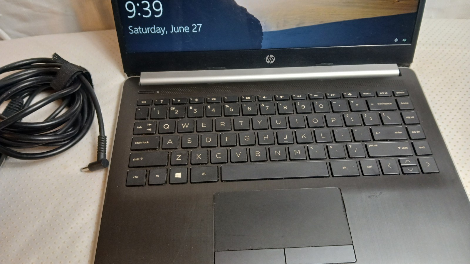 HP LAPTOP 14 4GB/DK0095NR