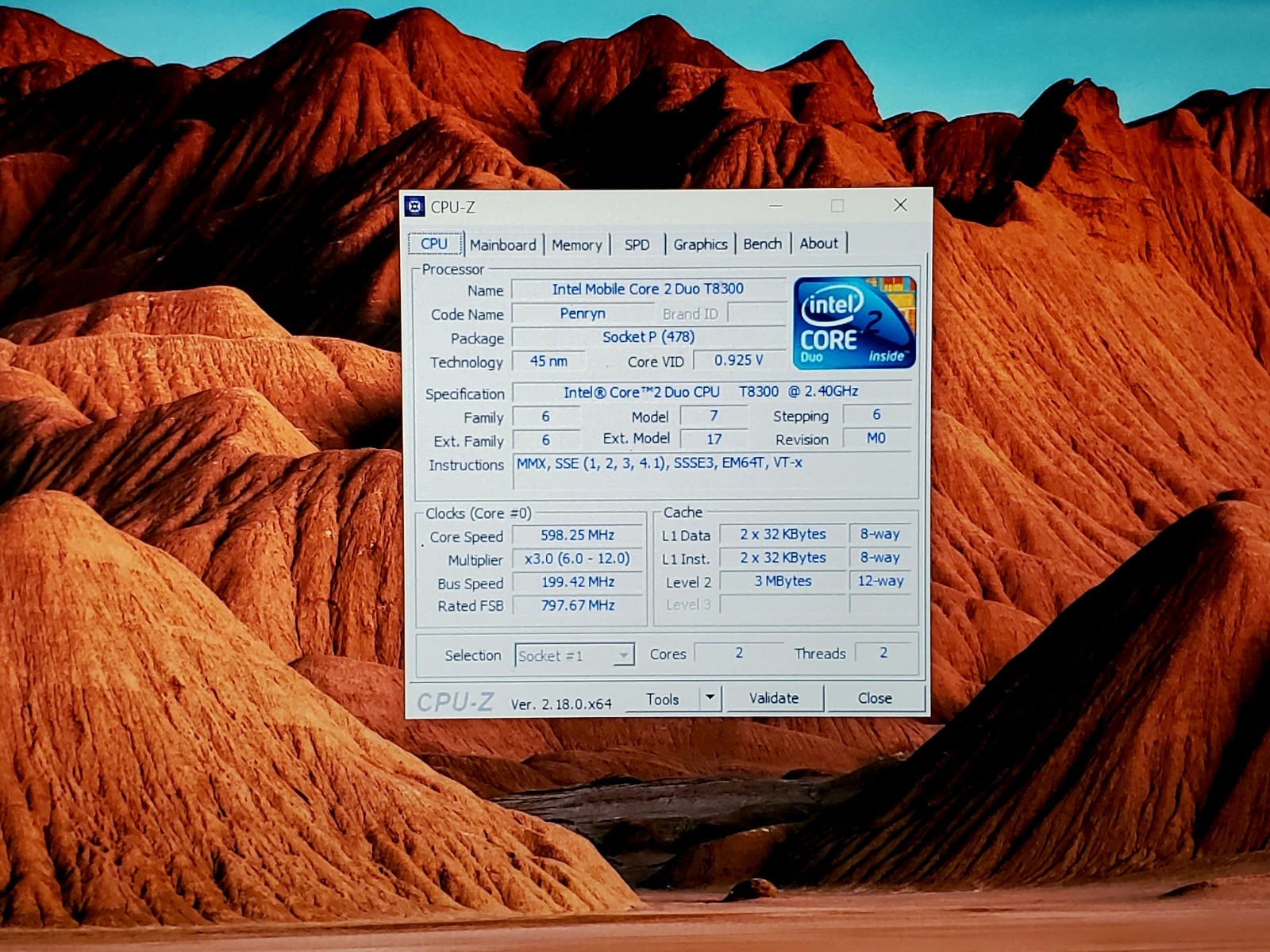 Complete Dell Latitude D830 15.4″/2.40GHz/4GB/120GB/DVDRW/WiFi/Serial DSUB/Win10
