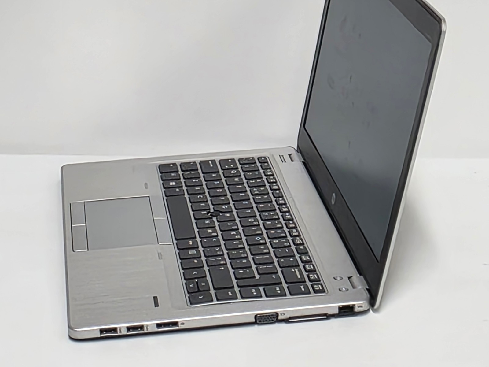 HP ELITEBOOK FOLIO 9470M 14″i5-3427U 8GB 128GB SSD + 500GB FAULTY KEYBOARD