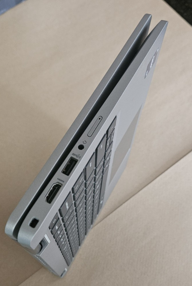 Dell Latitude 5330 – 13.3″ FHD Touch Laptop – i7-1265U , 32GB – 512GB – W11 Pro