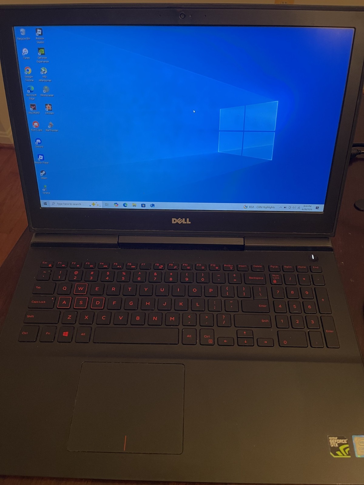 Dell Inspiron 15 7000 Gaming Laptop i5-7300HQ, GTX 1050 ti, 16GB Ram, 256GB SSD