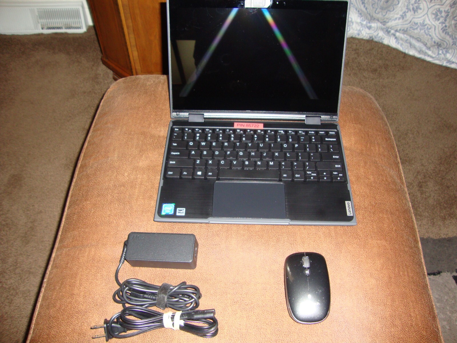 Lenovo 14′ Laptop 4GB Ram SDXC 250 GB Card 60 GB SSD Windows 11 Pro