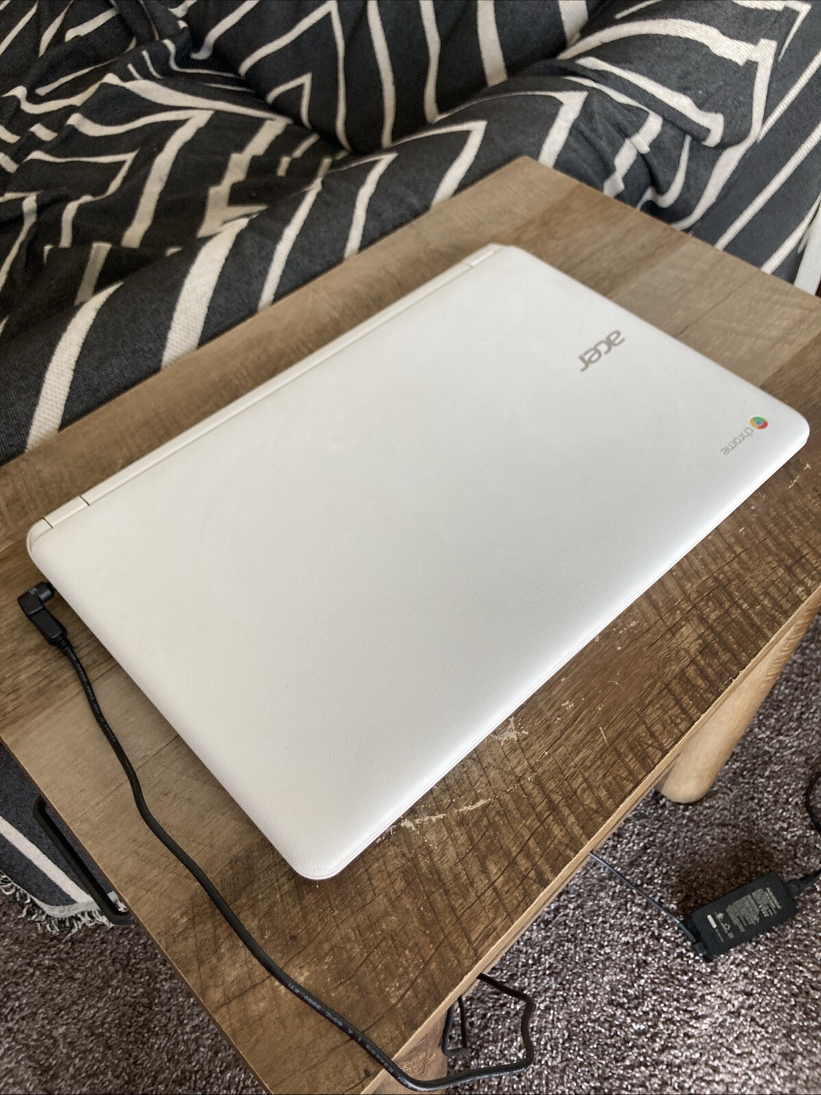 Acer Chromebook 15 CB5-571-C4G4 15.6″ w/ Celeron 3205U 2.7GHz CPU – No SSD/OS