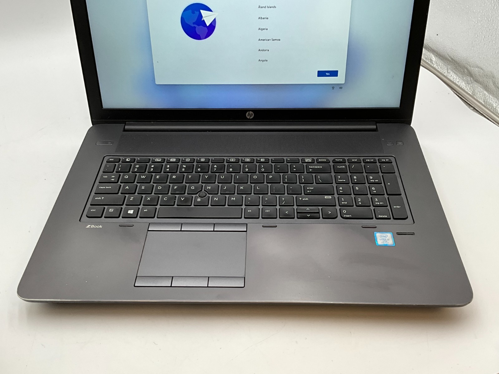 HP Zbook 17 G4 4UX98US i7-7820HQ 64GB 2X1TB P5000 LAPTOP Win11 CND8246ND3