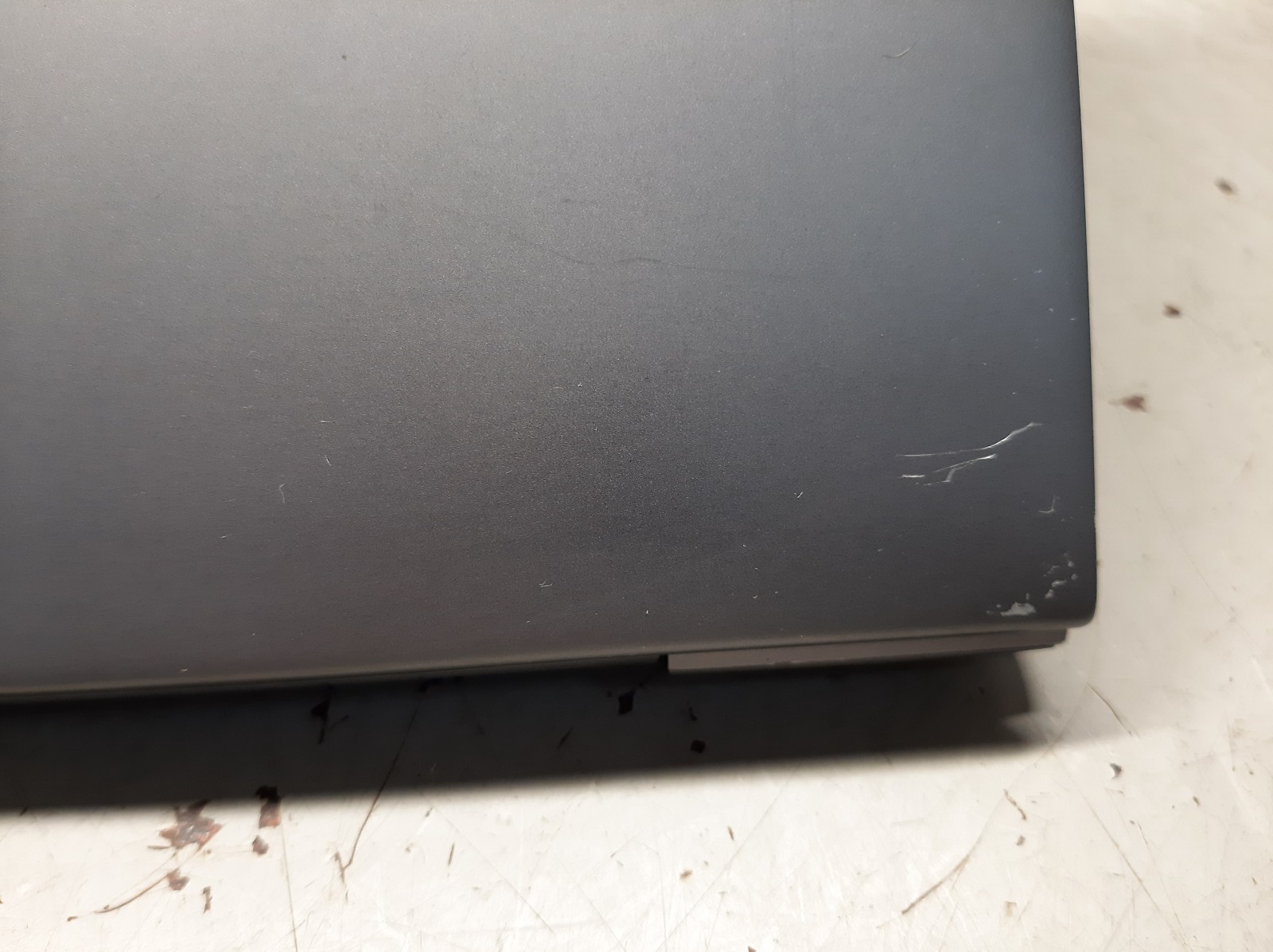 HP ZBook 15u G6 i5-8365u 15.6″ 8GB RAM 256GB SSD Windows 11
