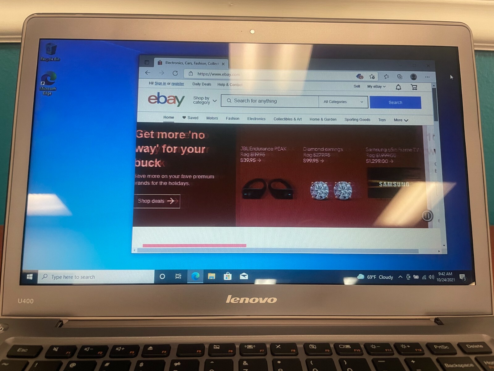 Lenovo IdeaPad U400 14″ Laptop – Core™ i3-2330M · Radeon HD 7400M 1GB · 320GB