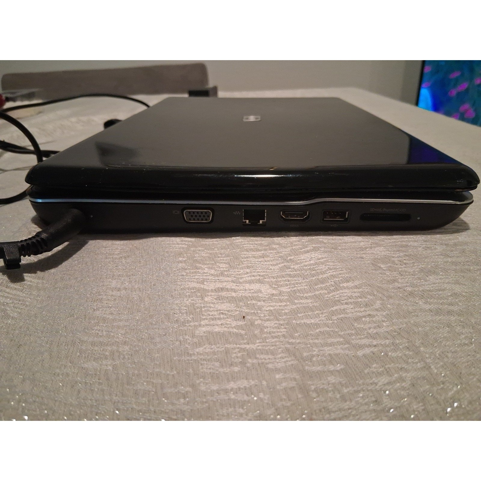 HP G60-249WM 15.6″ Laptop AMD Athlon X2 NVIDIA | DEAD NO POWER CRACKED SCREEN