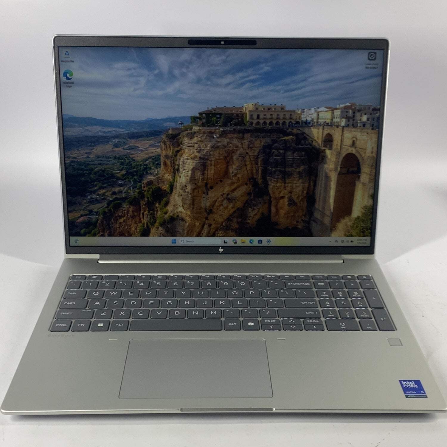 HP EliteBook 6 G1i 14″ Core Ultra 5 235U 2.0GHz 16GB RAM 256GB SSD