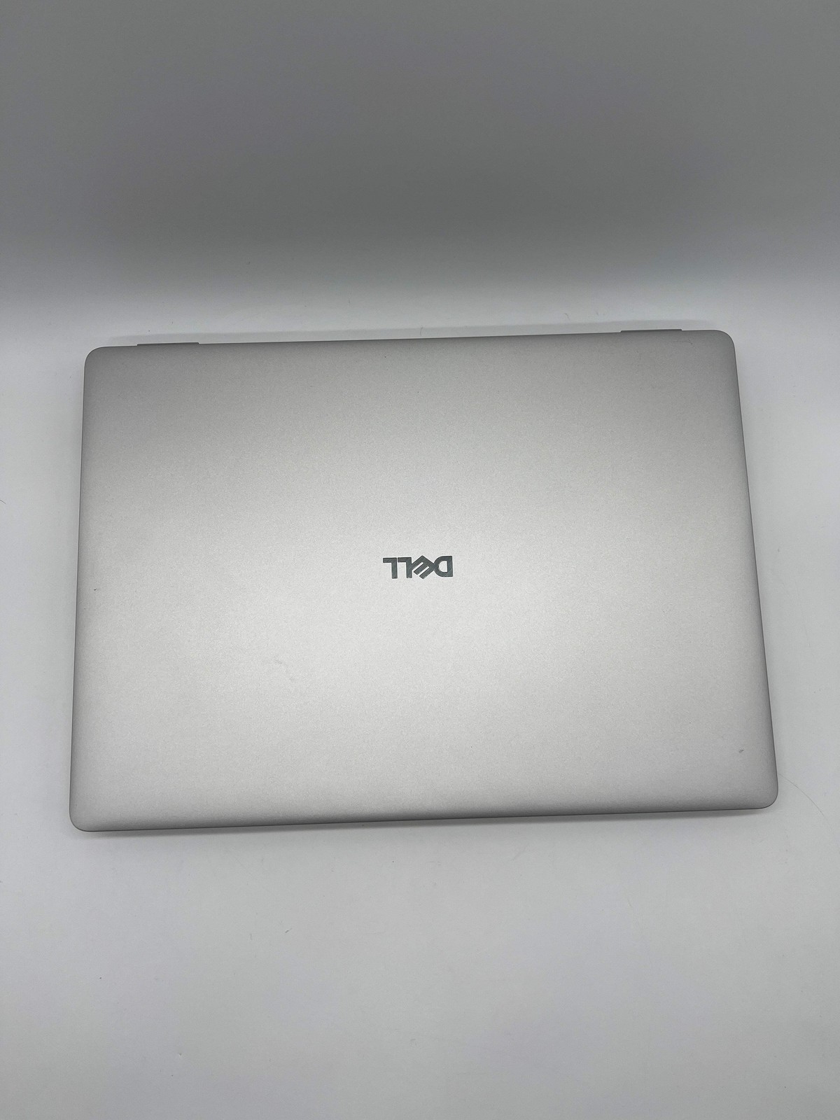 Dell Pro 14 PC14250 Ultra 5 235U 32GB 256GB SSD 14″ Laptop w/ Charger – Used