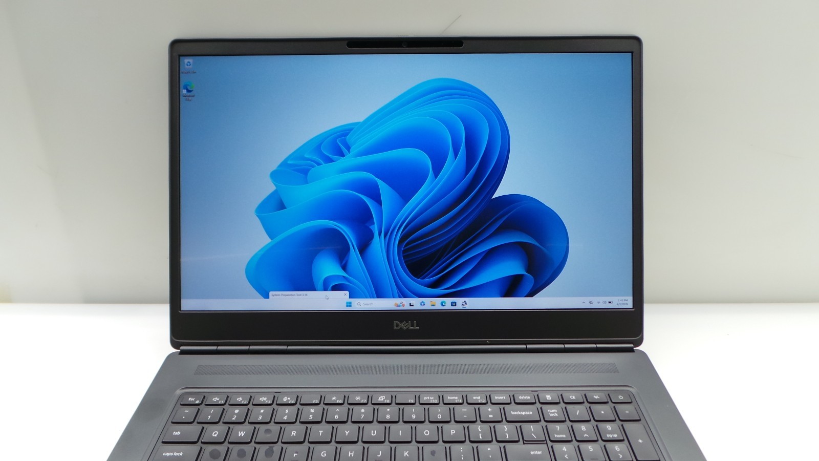 Dell Precision 7750 | 17.3″ | i7-10875H | 72GB 1TB SSD | RTX 3000