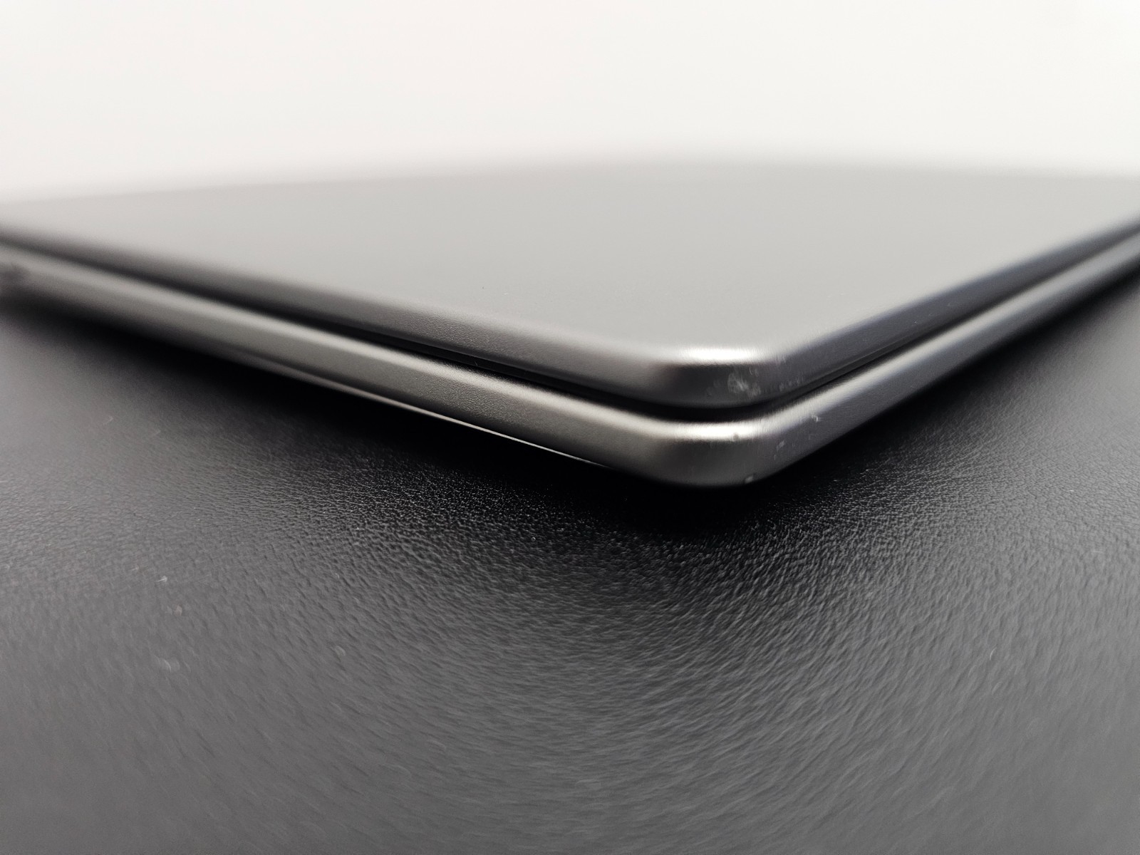 Dell Latitude 7455 Snapdragon X1P-64 QHD+ Touch 16GB 512GB W11P Arabic/Eng KB
