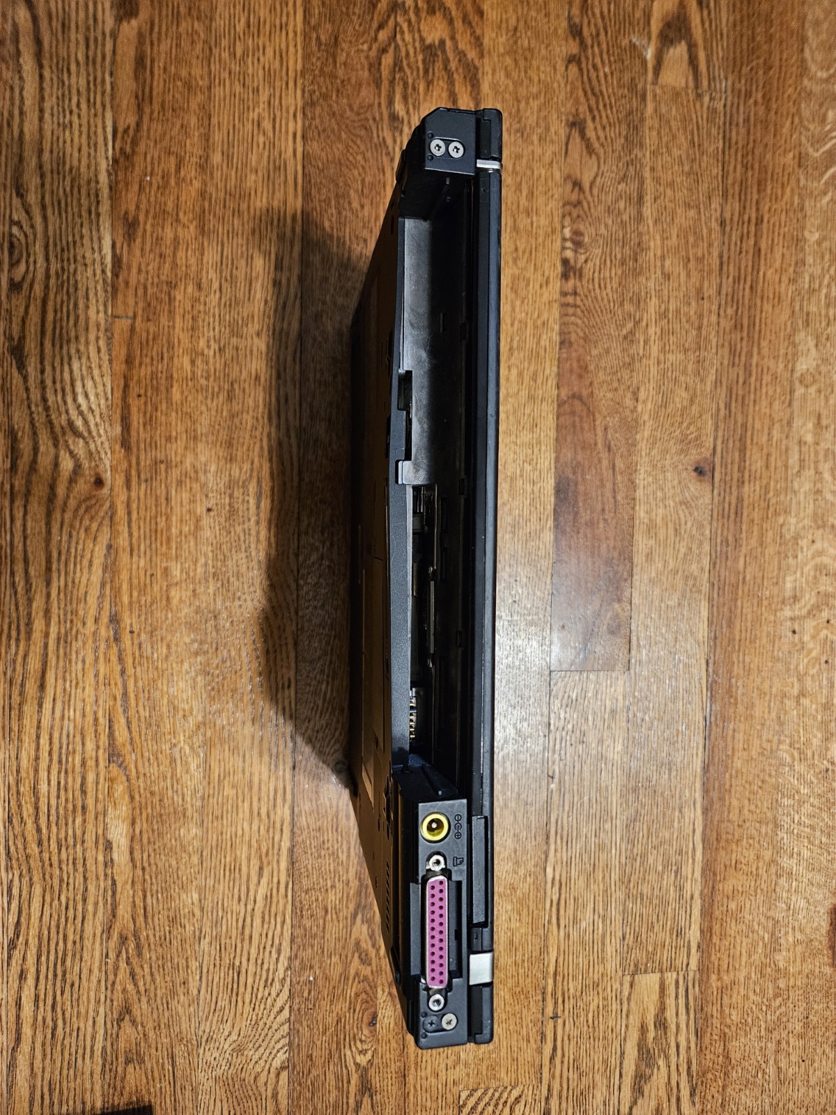Lot of 2 Old IBM ThinkPad R52 and T41 For Parts/ Repair AS-IS