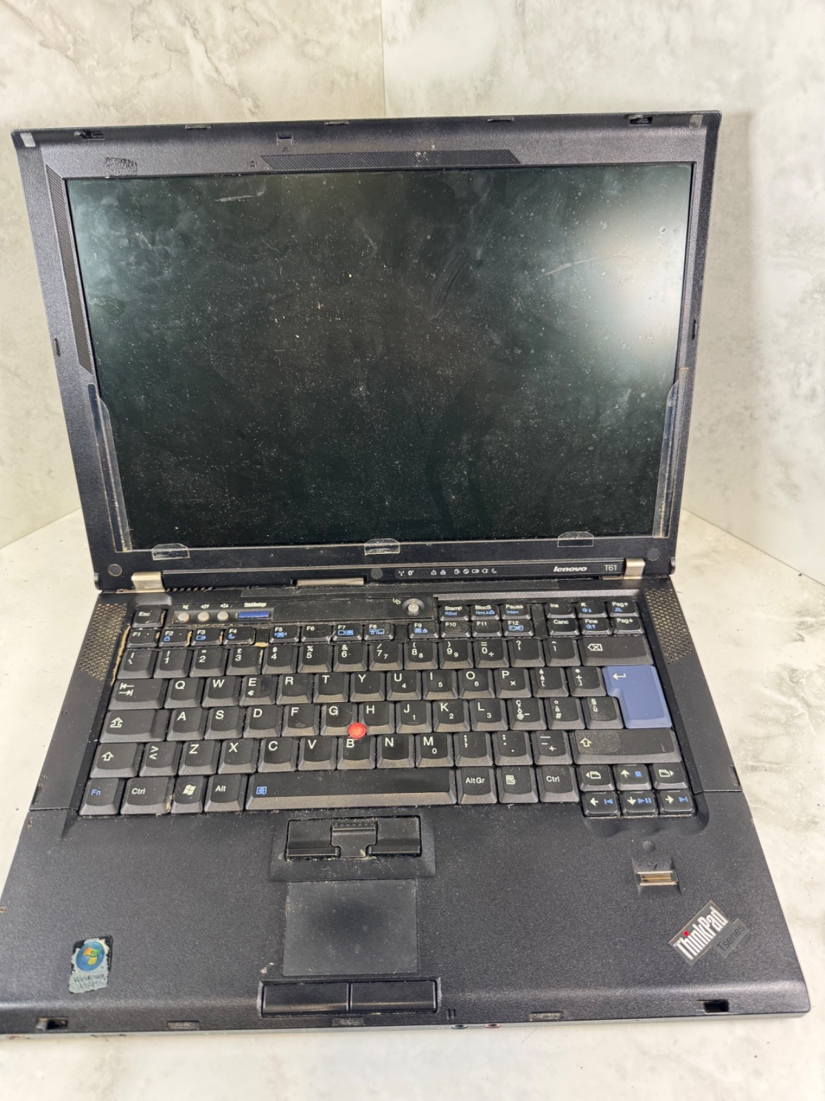 Lenovo ThinkPad T61 – Vintage Notebook For Parts