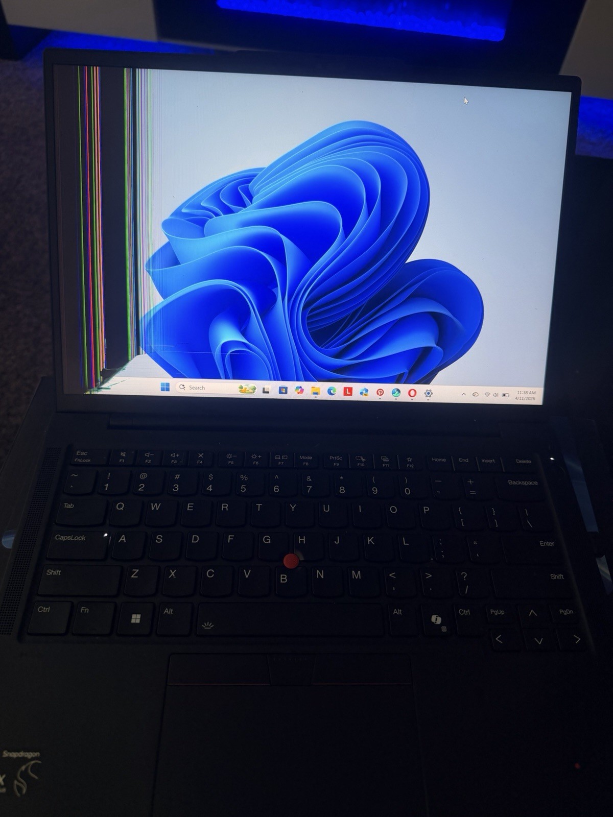 Lenovo ThinkPad 14″ Snapdragon X Plus 16GB RAM 477GB SSD Windows 11 Pro Black