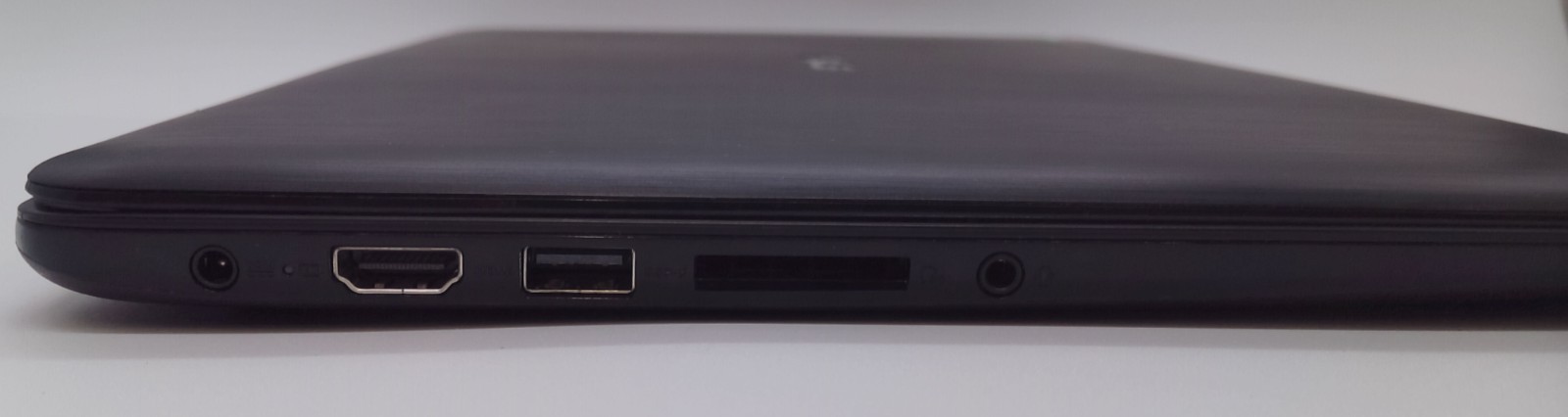 ASUS Chromebook Laptop C300M-DH02 13-inch Intel Celeron N3060 4GB 16GB SSD -USED