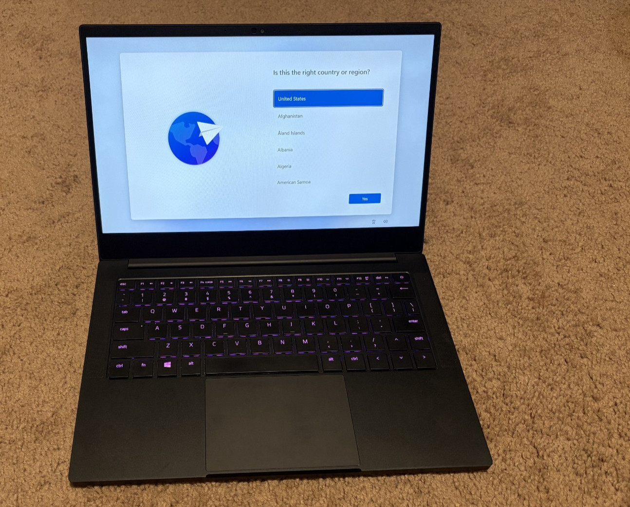 Razer Blade Stealth 13″ RZ09-310 i7-1065G7 16GB 256GB 13.3″ FHD GeForce GTX 1650