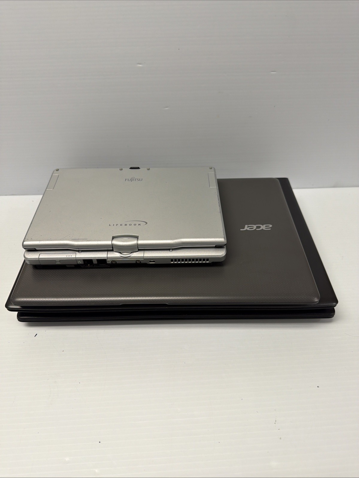Lot of 4 Laptops Acer Aspire Fujitsu Pentium i5 For Parts Repair Bundle