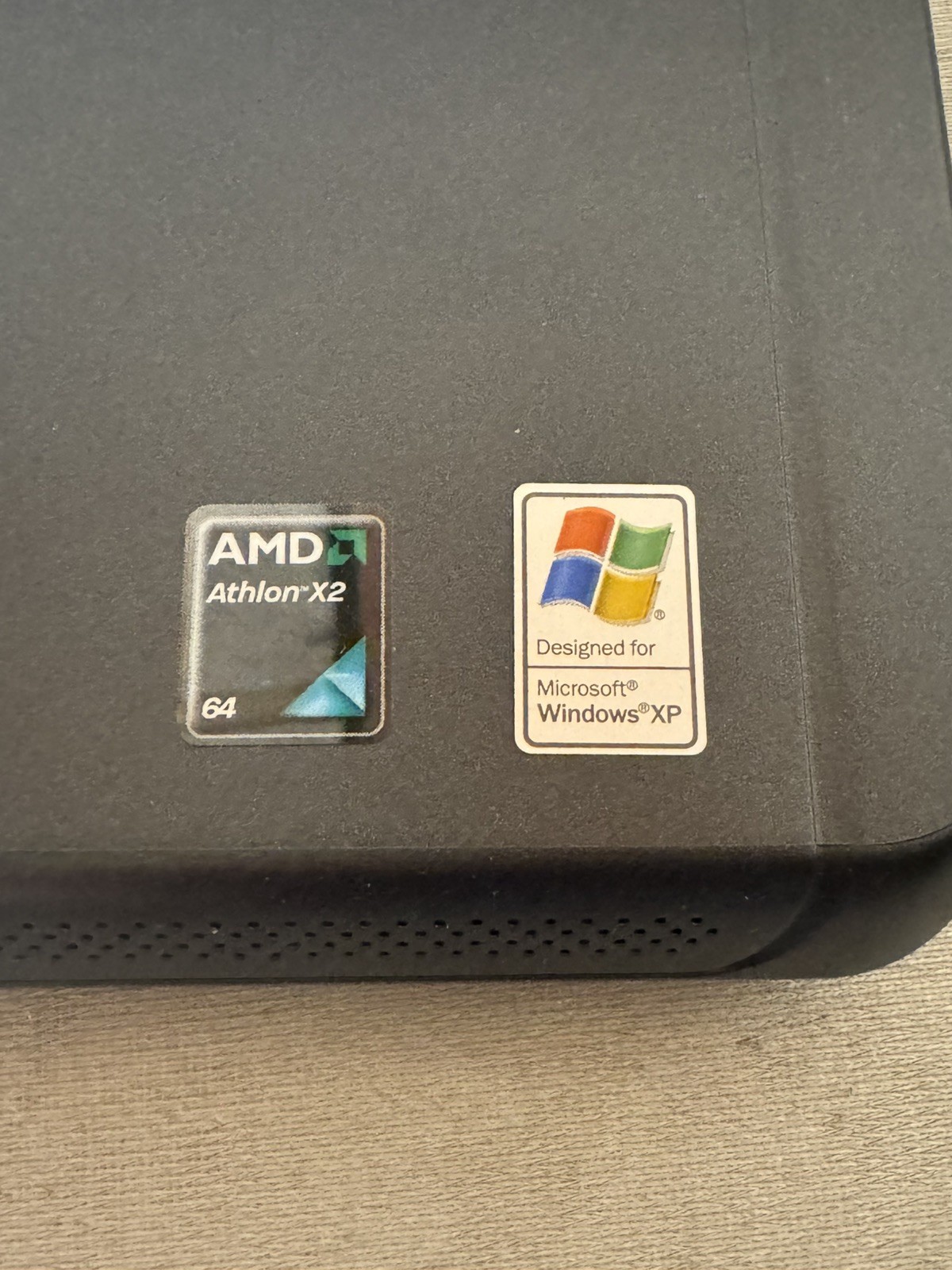 Retro Gaming Laptop Dell Vostro 1000 AMD 1.9GHz 2GB 80GB ATI Radeon Windows XP
