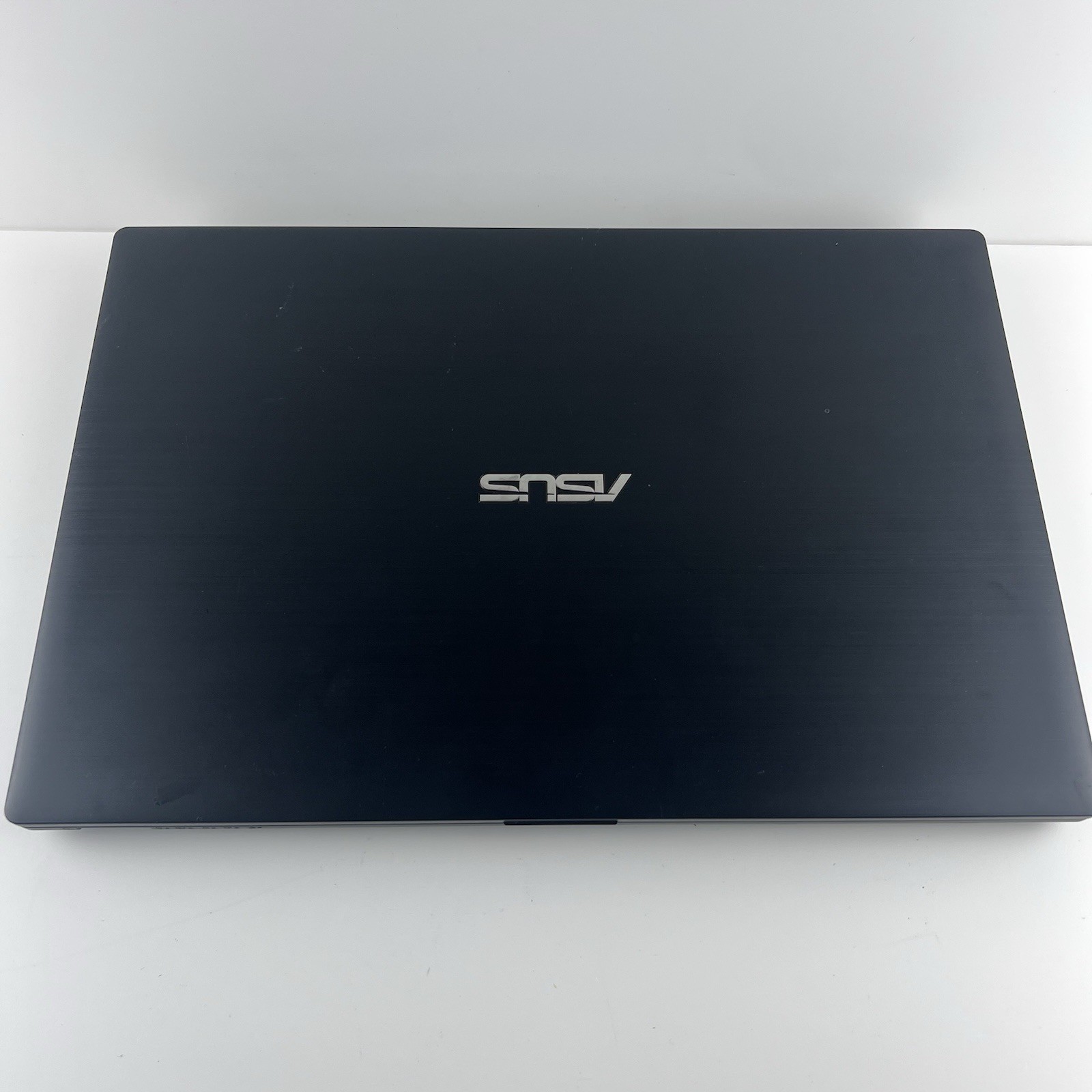 ASUS Pro P2540UB – i5-7200U 8GB 1 TB – 15.5″ – Windows 11 w/Charger, READ