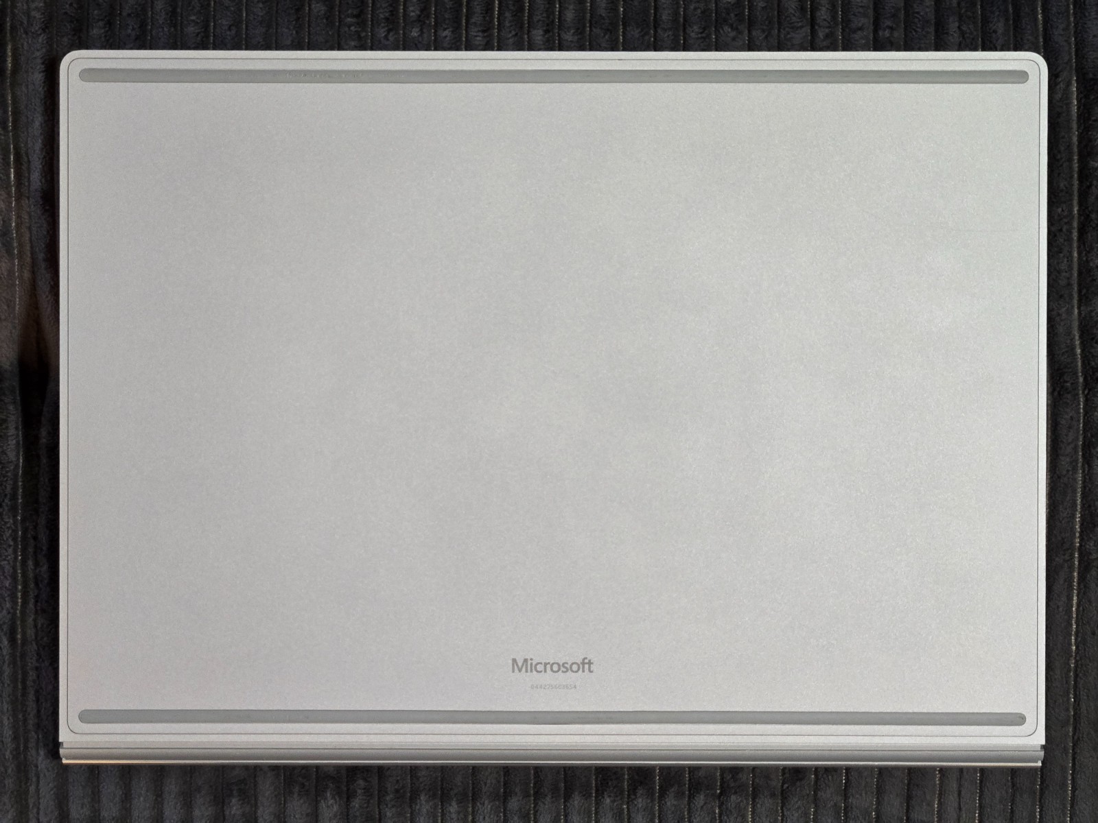 Microsoft Surface Book 3 15″ (256GB SSD, Intel i7-1065G7 GTX 1660 Ti 16GB RAM)