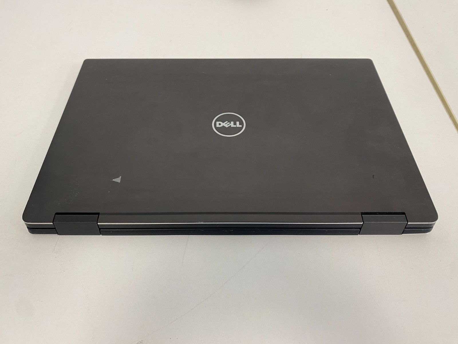 Dell XPS P71G 13″ i7-7Y75 @1.30GHz 16GB RAM NO SSD/OS PARTS