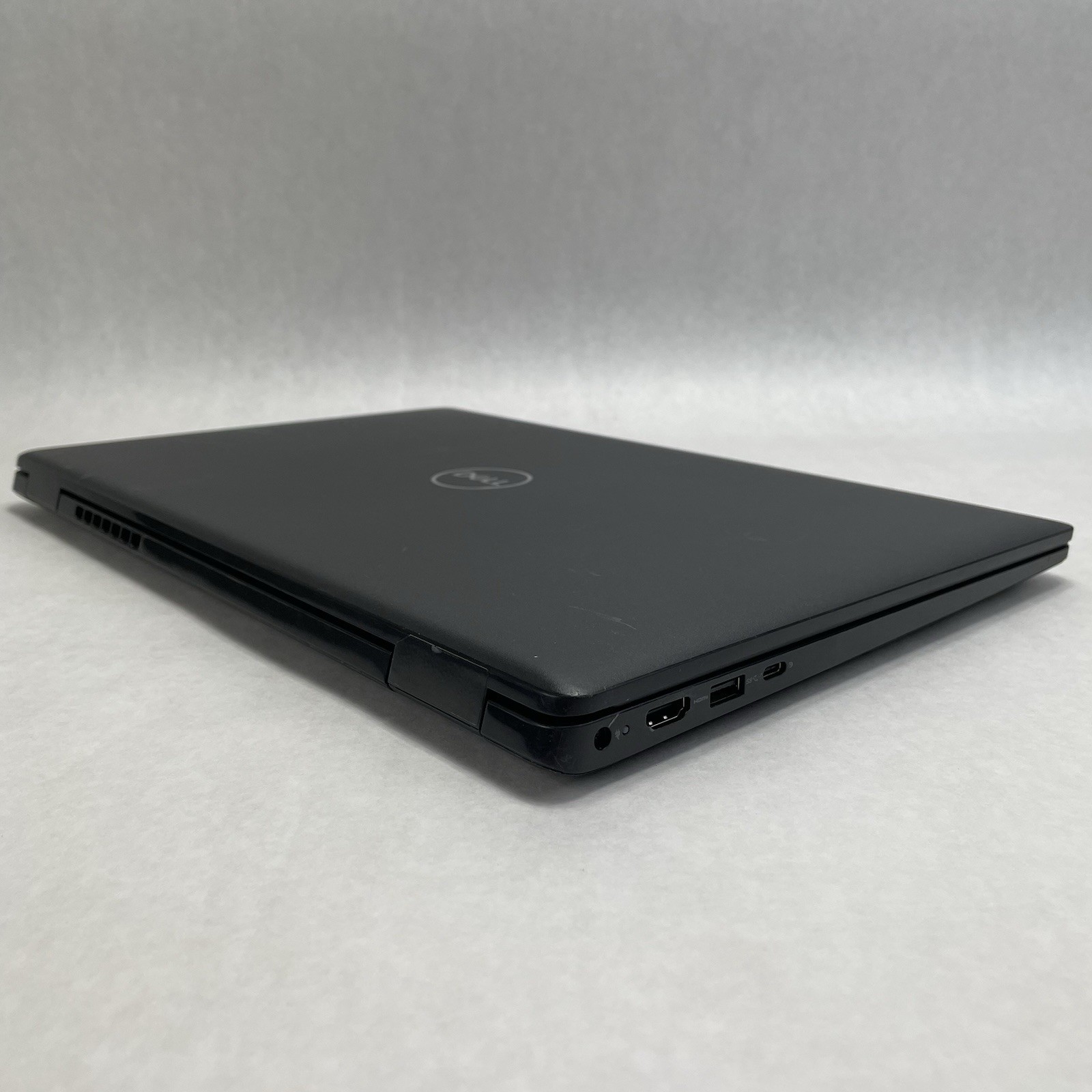 Dell Latitude 3520 15.6″ i5-1135G7 2.40 GHz 8 GB RAM No SSD/OS/AC – Worn Keys