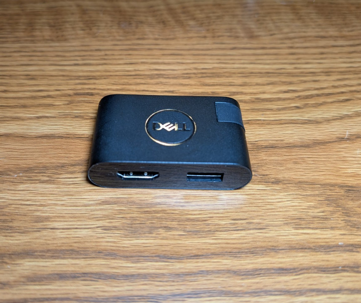 Dell XPS 9510 4K UHD Touch i7-11800H 64GB RTX 3050 1TB Linux USB C 130 W Power