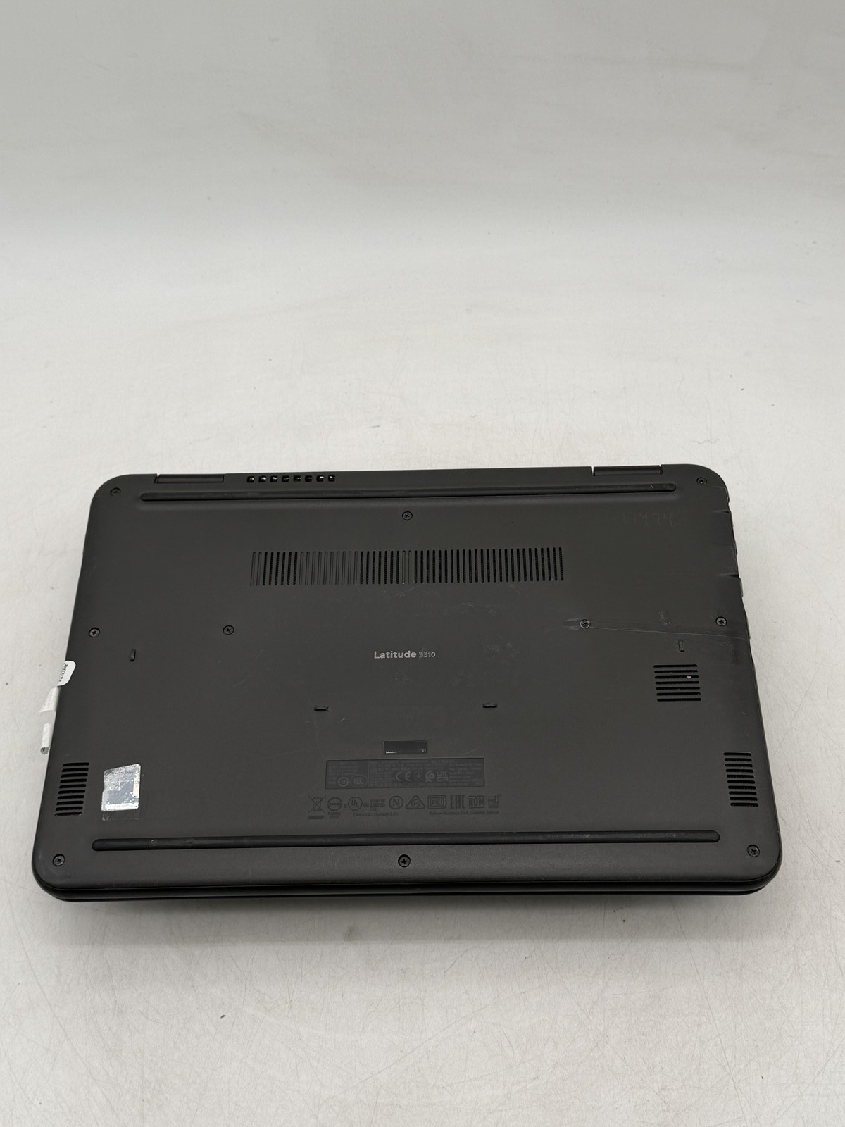 Dell Latitude 3310 13.3in i5-8265U 8GB 128GB NO OS – Read