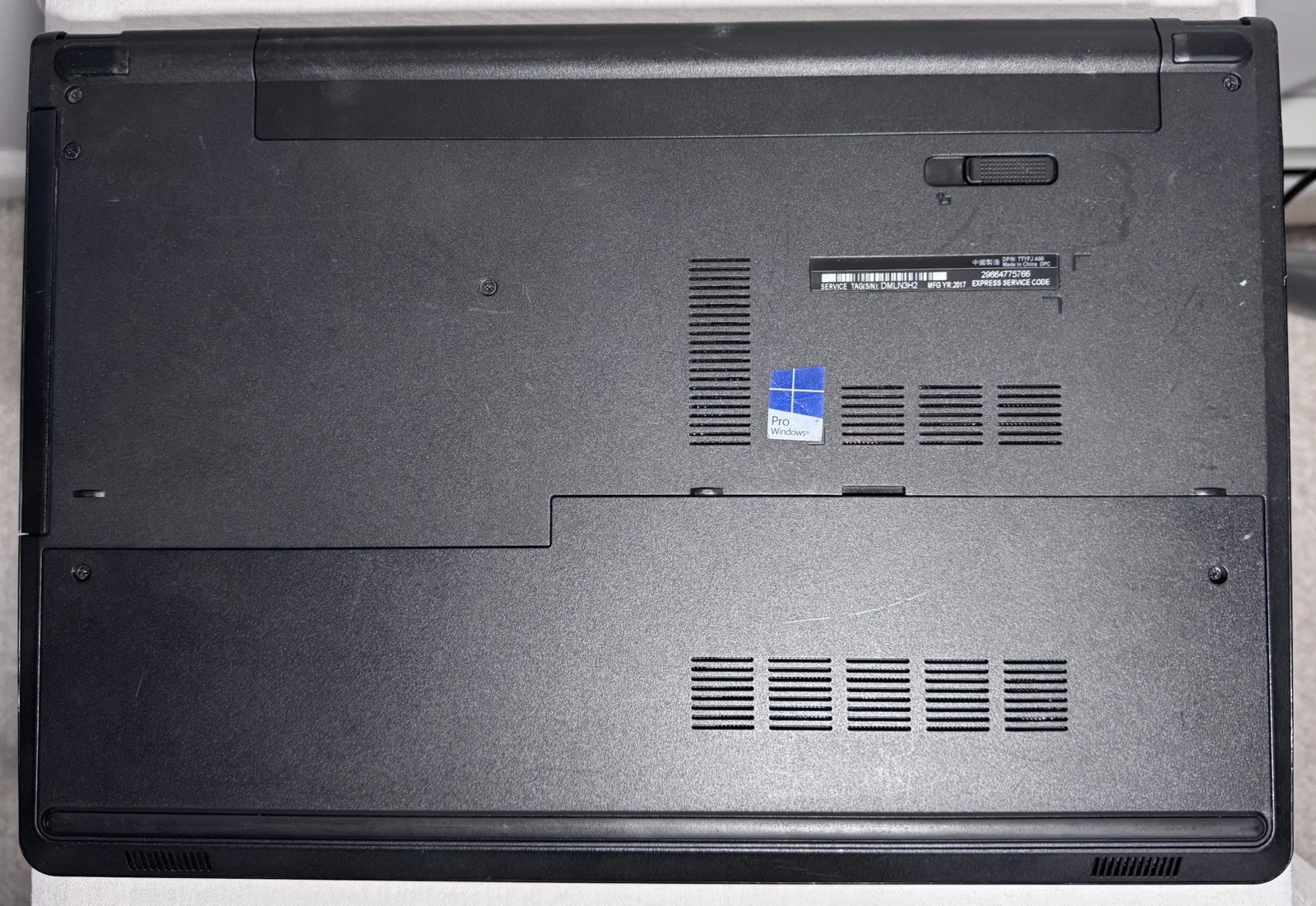 DELL Inspiron 5566 i7 | 8GB RAM | 512GB HDD | SEE DESCRIPTION
