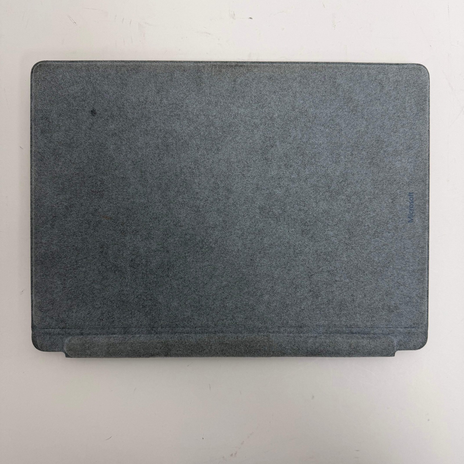 Broken Microsoft Surface Pro X 2010 13″ SQ1 3.0GHz 8GB RAM 128GB SSD LCD Spot