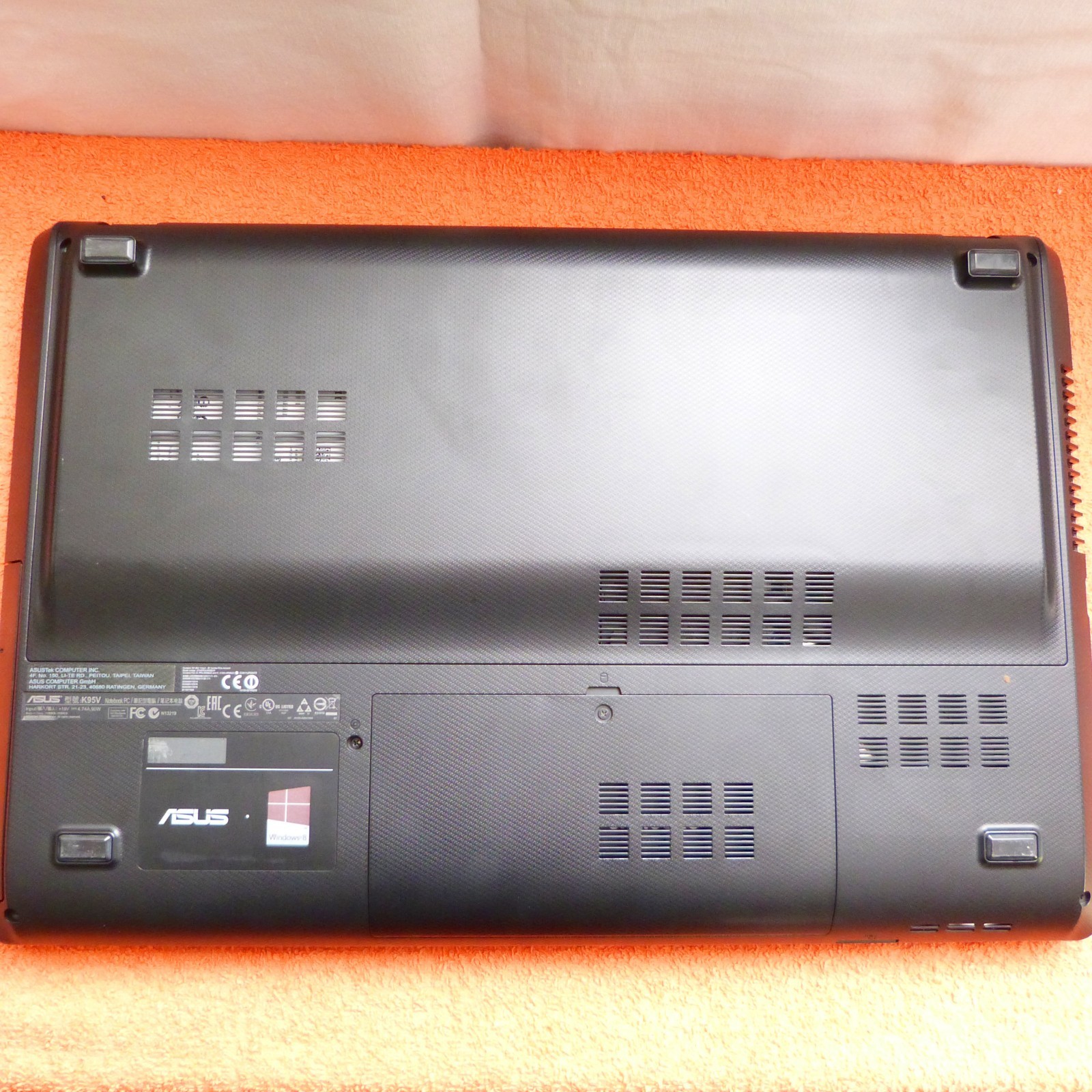 Asus K95 18 inch cinema monster FULLHD l 2TB SSD HDD Windows 11 l 16GB RAM…